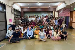 Group portrait from the alumni night at school